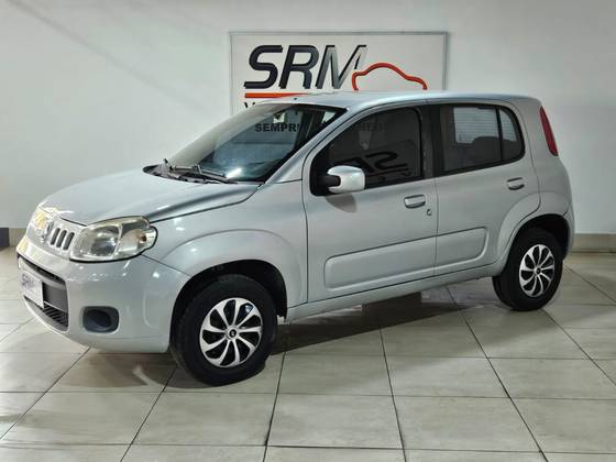 FIAT UNO 1.0 VIVACE 8V FLEX 4P MANUAL